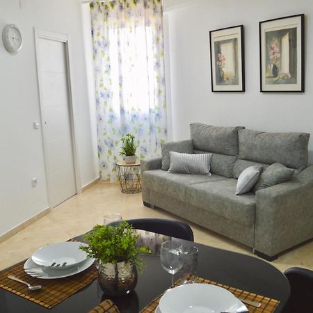Apartamento Adriana. Centrico, A 50M De La Playa. Fuengirola Eksteriør billede