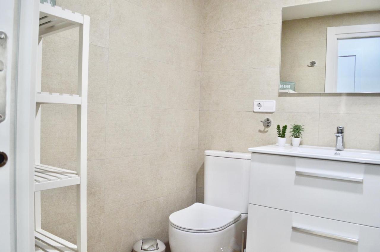 Apartamento Adriana. Centrico, A 50M De La Playa. Fuengirola Eksteriør billede