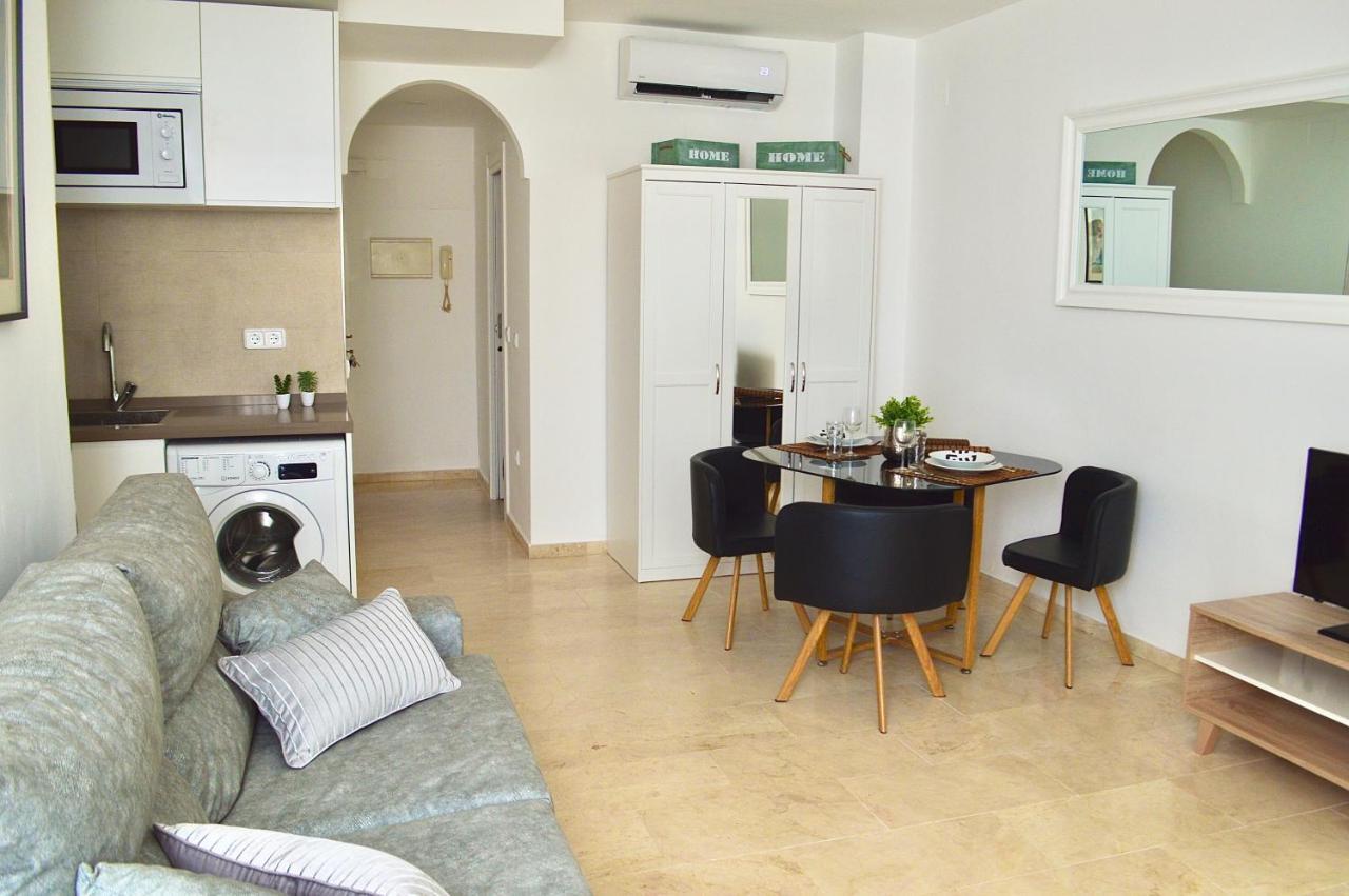 Apartamento Adriana. Centrico, A 50M De La Playa. Fuengirola Eksteriør billede